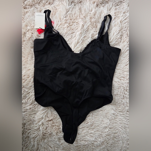 Deep V-Neck Low Back Sculpting Thong Bodysuit #929 - Picture 3 of 11